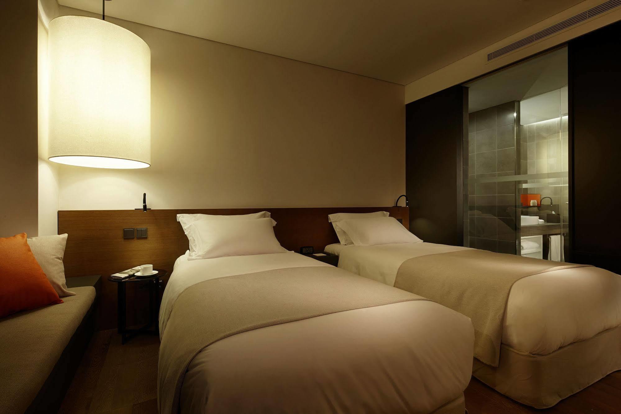 Shilla Stay Jeju Bagian luar foto